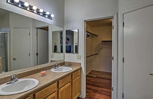 Valstate House | Spacious Southwestern Hideaway: Pets Welcome!
