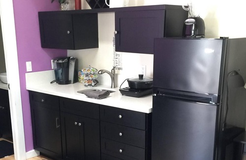 Santa Rosa Apartment | Spacious Studio located in a quiet garden setting that invites Butterflies