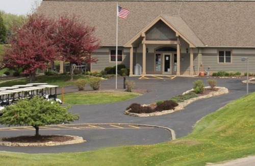 Apple River Apartment | Spacious Suite w/2 King Beds | Near Trails, Lake & Golf