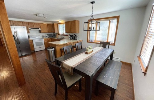 Windsor House | Spacious, Sunny Lake House. Close to ski trails.