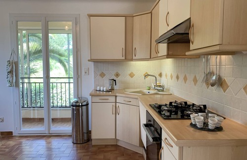 Appietto House | SPACIOUS TOP OF VILLA
