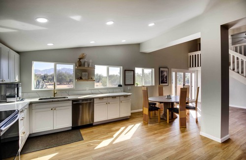 Tortolita House | Spacious Tucson Retreat w/Deck, Patio + Yard