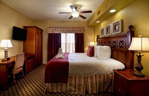 Florida Central Atlantic Coast Resort | Spacious Two-Bedroom w/Lockoff Villa at Westgate Lakes Resort & Spa