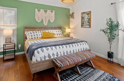 Pinole House | Spacious updated retreat near San Francisco & Napa! 🍷