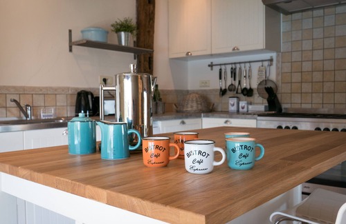 Caubon-Saint-Sauveur Villa | Spacious Villa for 6-8 People plus 2 Babies with Exclusive Pool