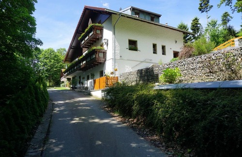 Bad Koetzting Apartment | Spacious vacation apartment with balcony and terrace