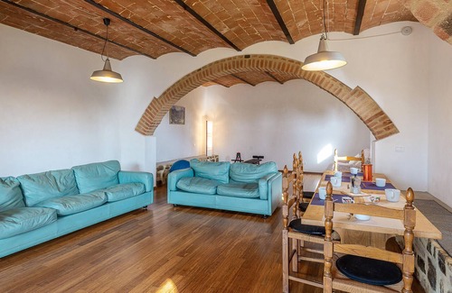 Gavorrano House | Spacious vacation home in Tuscany - ideal for a vacation with many guests.