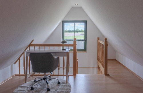 Muritz House | Spacious vacation home in the countryside - family-friendly, with garden, for up to