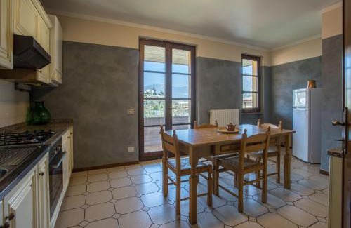 Portese Villa | Spacious villa over two floors, amazing view and private garden for 9 guests