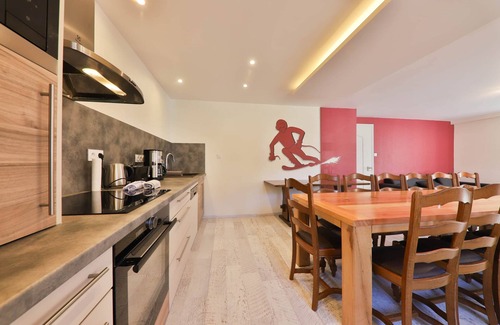 Sondernach Villa | Spacious Villa Hohneck 15 pers 8ch large living room wifi sauna