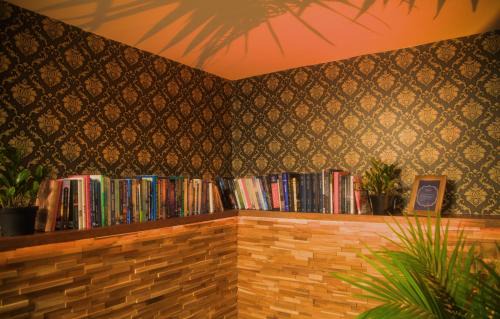 Calgary House | Spacious vintage styled basement apartment - private