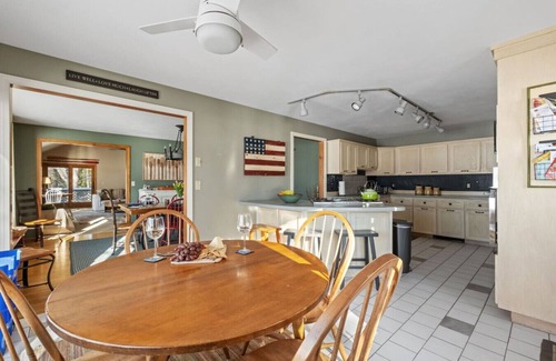 New Durham Apartment | Spacious Waterfront Retreat on Merrymeeting Lake!