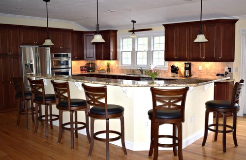 Wellfleet House | Spacious Wellfleet Home on 1 1/2 acres ~ Steps to the bay ~ Walk to town