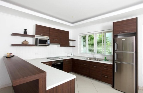 North Pattaya Villa | Spacious Wong Amat 4-Bedroom Pool Villa