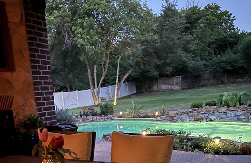 Lakeside House | Spacious yet cozy retreat home for leisure and or business travelers