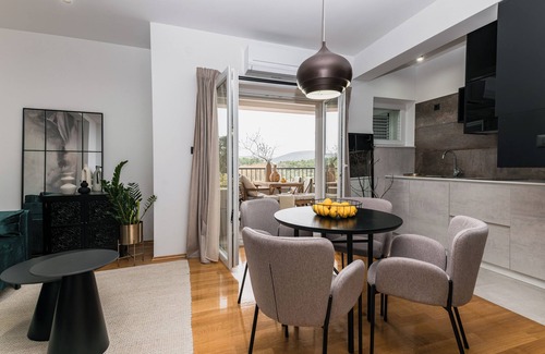 Bilice Apartment | Spaciouses 1-bedroom apartments with AC, WiFi in superb Bilice