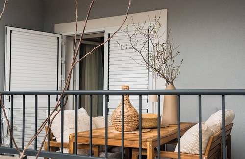 Bilice Apartment | Spaciouses 1-bedroom apartments with AC, WiFi in superb Bilice