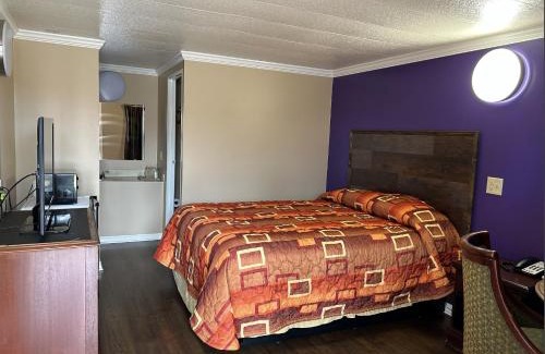 Brookhaven Hotel | Spanish Inn Motel