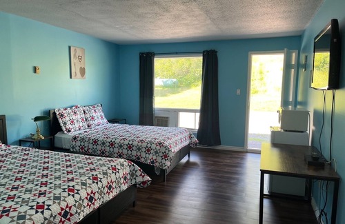 Algoma District Hotel | Spanish River Inn