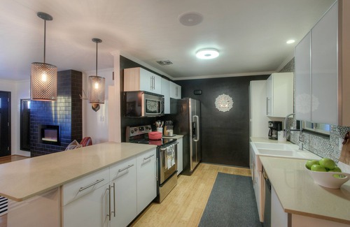 Southwest Village House | Sparkling Clean, Quite, Valley Ho, Perfect Location! Walk, Run, Bike, Baseball!