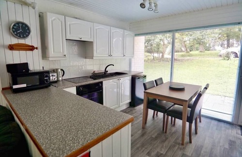 Saint Columb Major Apartment | Special 2 Bedroom Home in White Cross