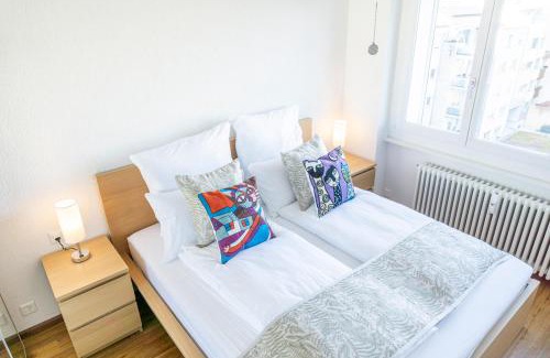Gundeldingen Apartment | Special PICCO PICASSO Apartment Basel, Bahnhof Grossbasel 10-STAR