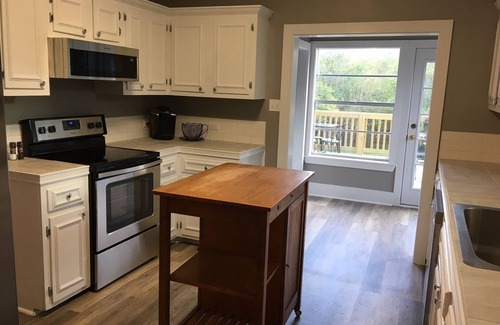 Hot Springs House | Special Summer Pricing! 4TH OF JULYWEEKEND NOW OPEN!nClose to everything!