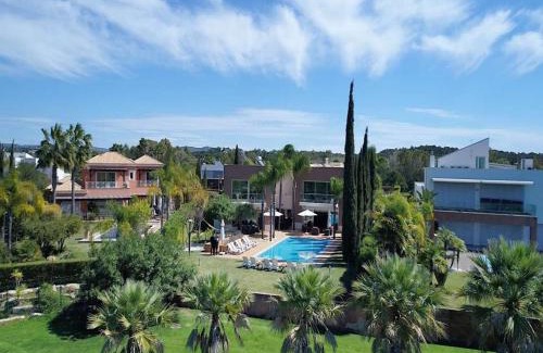 Vilamoura Villa | Special Vilamoura Villa 6 Bedrooms Villa Lagoon Private Pool With Great Golf Course Views Algarve