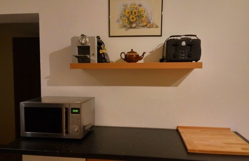 Vordermiesenbach Apartment | Speckhaus - Spacious attic apartment for 3 persons with mountain views