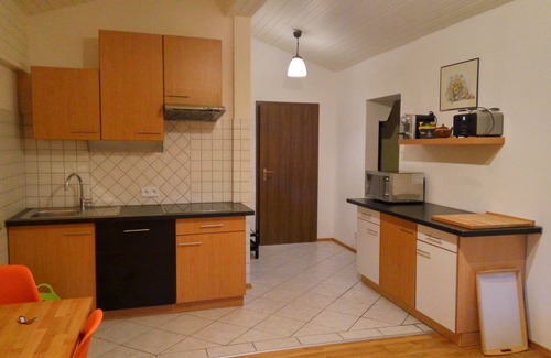 Vordermiesenbach Apartment | Speckhaus - Spacious attic apartment for 3 persons with mountain views