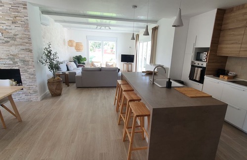 Chiclana de la Frontera Villa | SPECTACULAR VILLA, IDEAL FOR FAMILIES