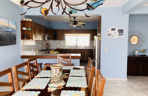 Peninsulas de Santiago House | Spectacular views! With a stunning sunsets.