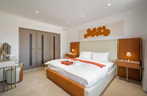 Mayfair Apartment | Spectacular 3 Bedroom Penthouse with Private Terrace in Prestigious Mayfair H13