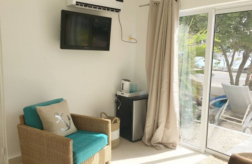 Pos Chiquito Condo | Spectacular Beach Front View