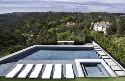 North Beverly Park Villa | Spectacular Beverly Hills Villa Infinity Pool & Amazing 180° Views