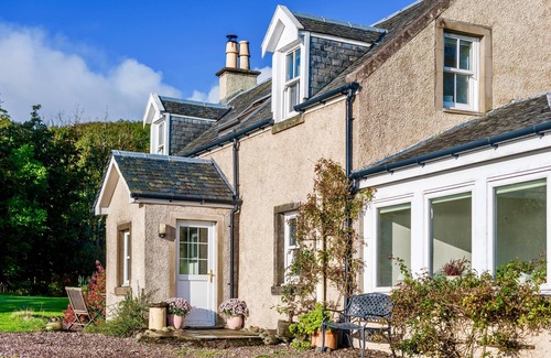 Campbeltown Cottage | Spectacular coastal hideaway - stunning sea views, wildlife and walks