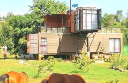 Van Buren Cabin | SPECTACULAR CONTAINER HOUSE @ SAGANA RIVER Valley, KENYA.