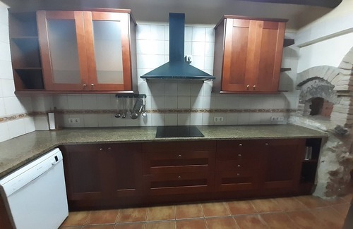 San Martin Sarroca Cottage | Spectacular rural farmhouse among vineyards