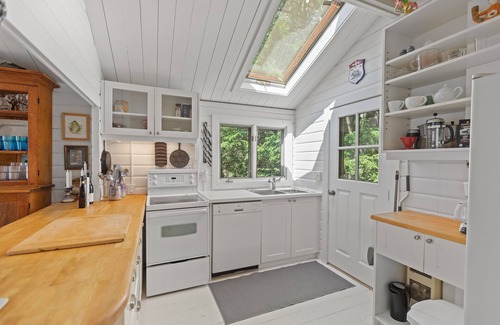 Muskoka Lakes Cottage | Spectacular Lake Joseph