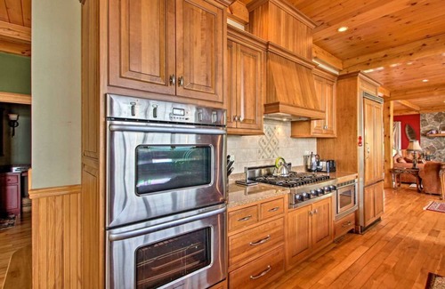 Alton Bay House | SPECTACULAR LAKEFRONT VIEW WITH MOVIE THEATRE AND BOAT DOCK ALTON BAY NH