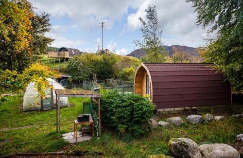 Newtonmore Ski Chalet | Spectacular Mountain View Ecopod