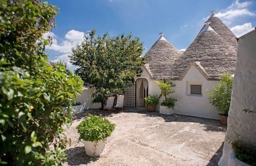 Alberobello Villa | Spectacular trullo, walking distance to Alberobello (UNESCO)