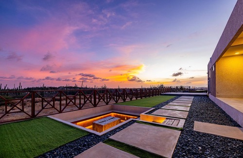 Alto Vista Villa | Spectacular Villa, Island and Ocean View, 7 minutes from the beach, sleeps 6.