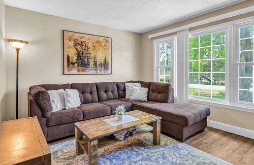 Myrtle Beach House | Spectacularly Spacious Family Getaway Plus Pet Friendly