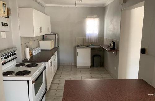 Graaff-Reinet Apartment | Spekboom