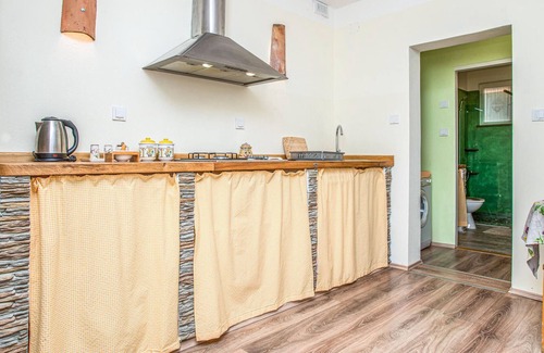 Porozina Apartment | Spend a relaxing vacation in the apartment in a quiet location near the forest.