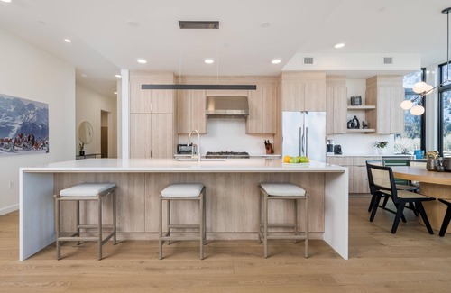 Ketchum Condo | Spend Winter in Sun Valley! New 3 Bedroom Condo with Mountain Views