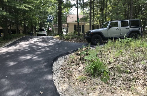 Mayfield Cottage | Spider Lake Escape: Quiet Cove Waterfront Living