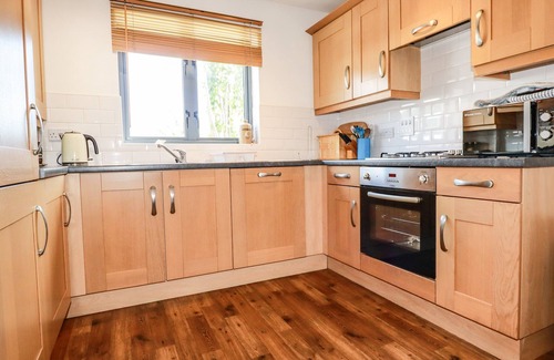 Charlestown Cottage | SPINNAKER, pet friendly, character holiday cottage in Charlestown