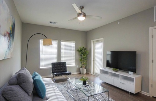 University Place Apartment | Spire 1BD 11 - One Bedroom Apartment, Sleeps 2